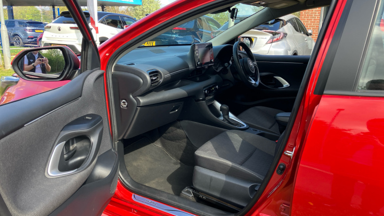 Toyota Yaris 1.5 Hybrid Icon 5dr CVT Hybrid Hatchback